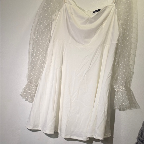 SHEIN Elegant White Dress with Sheer Polka Dot Sleeves - Picture 2 of 6